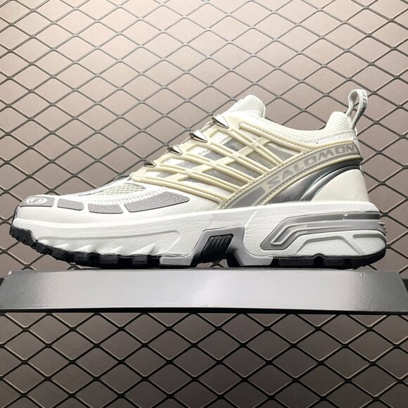 Salomon ACS Pro Sneakers in White Vanilla Lunroc